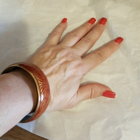 Vintage enamel bangle - Picture 2 of 7